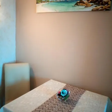 Sunny Studio Apartament